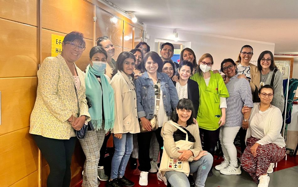 Descubriendo la práctica: Estudiantes del certificado de atención sociosanitaria en ASISPA