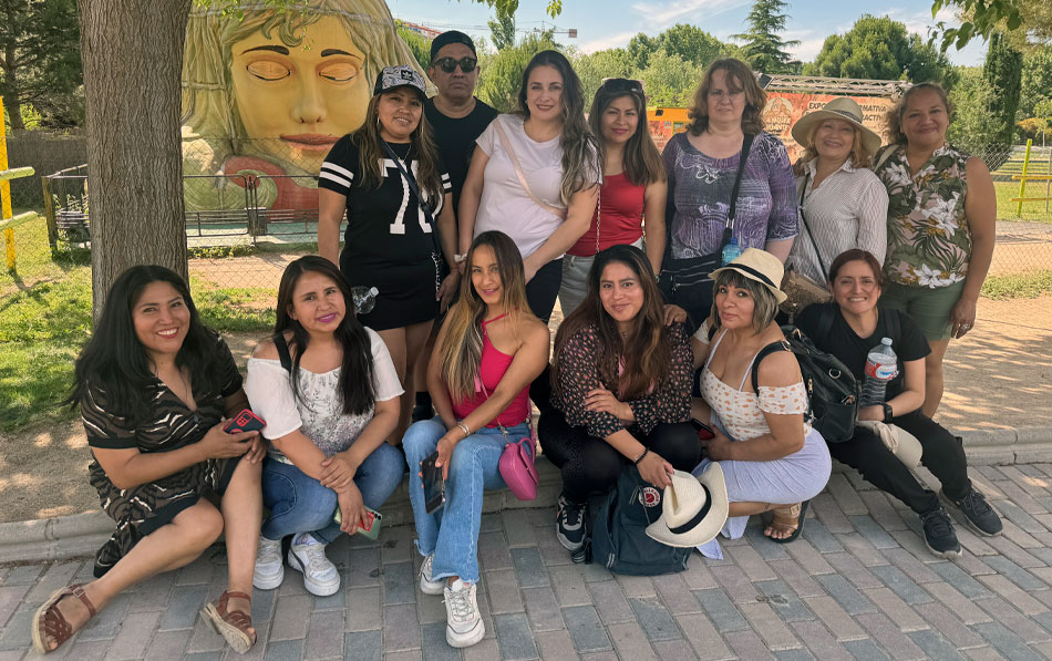 Explorando el interior del cuerpo humano: Alumnos/as de ASISPA visitan la exposición de la Mujer Gigante