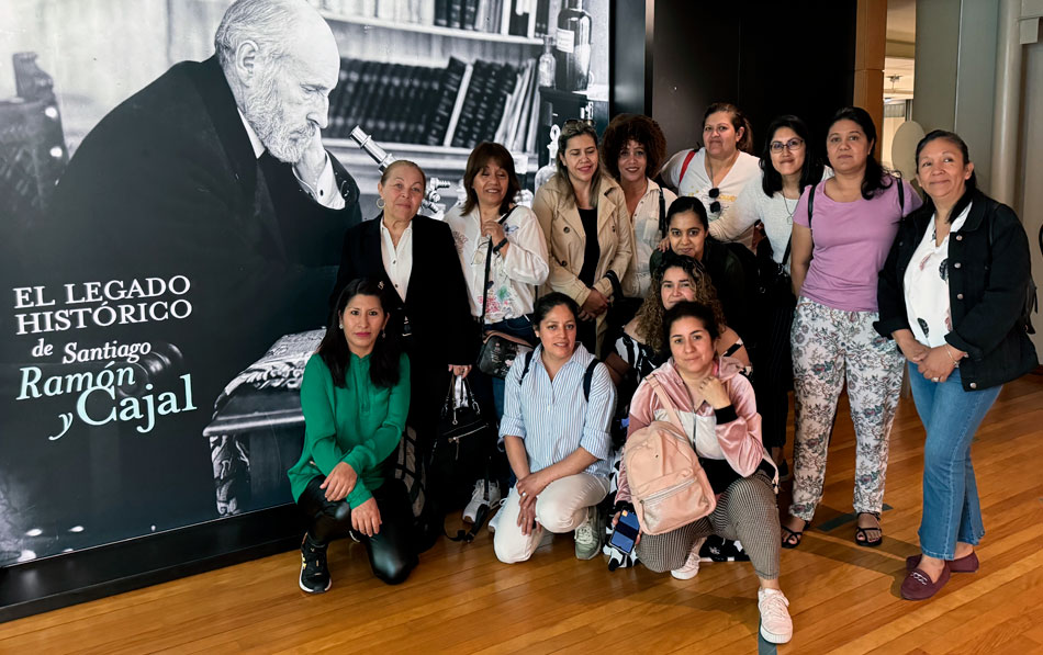 Alumnas de la edición 110 del Certificado Sociosanitario de ASISPA visitan el Museo de Ciencias Naturales