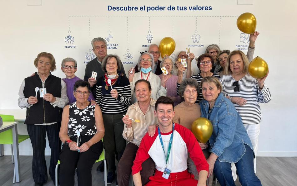 El Centro de Formación de ASISPA acoge un taller de terapia ocupacional para personas usuarias del Servicio Municipal de Teleasistencia Avanzada de Madrid