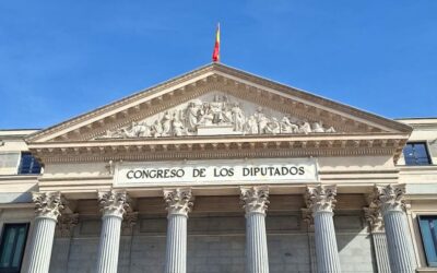 La Residencia Soto Fresnos disfruta de una jornada cultural en el Congreso de los Diputados